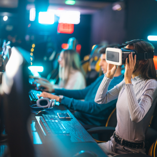 5G Streaming and Gaming
